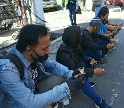 KAPOLRES PELABUHAN TANJUNG PERAK MELANGGAR UU PERS 40 TAHUN 1999 SAAT ACARA HUT POLWAN KE-72