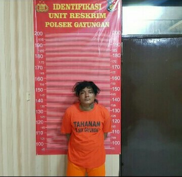 WARGA KEDUNG BOTO TAMAN DIJEBLOSKAN TAHANAN POLSEK GAYUNGAN