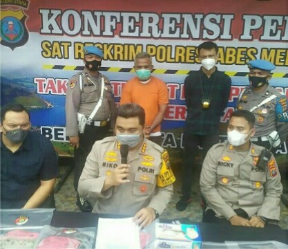 PELAKU PEMBUNUHAN SADIS PASAR II TEMBUNG, KECAMATAN PERCUT SEI TUAN TERTANGKAP ANGGOTA GABUNGAN POLRESTABES MEDAN