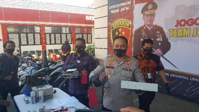 Ditreskrimum Polda Jatim Bekuk Pelaku Curat dan Pemalsu Dokumen Ranmor