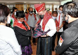 Dapat Marga Sitepu, LaNyalla Sampaikan Empati ke Petani Karo