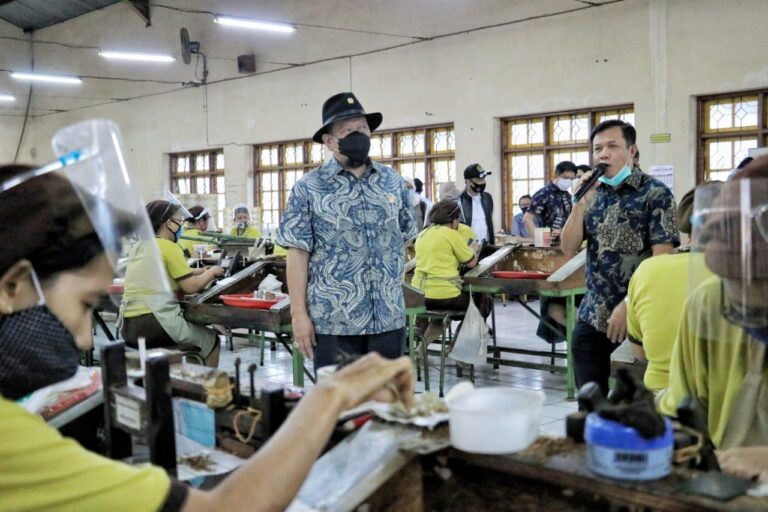 Bertemu LaNyalla, Pengusaha Rokok Keluhkan Tingginya Kenaikan Cukai dan Peredaran Rokok Ilegal