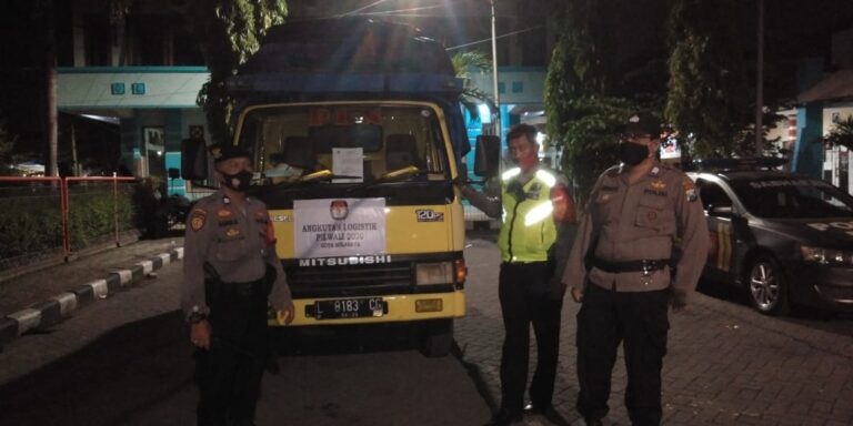 Pengiriman Logistik Keperluan Pilwalikota dan Wawalikota Surabaya 2020