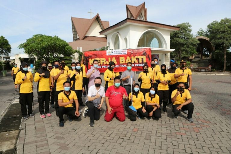 Gerejapun Jadi Sasaran Giat Kerja Bhakti