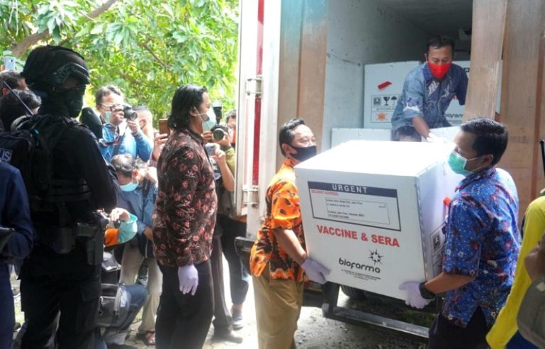 SDM Kesehatan Jadi Prioritas Vaksinasi  Covid-19 Tahap I di Jatim