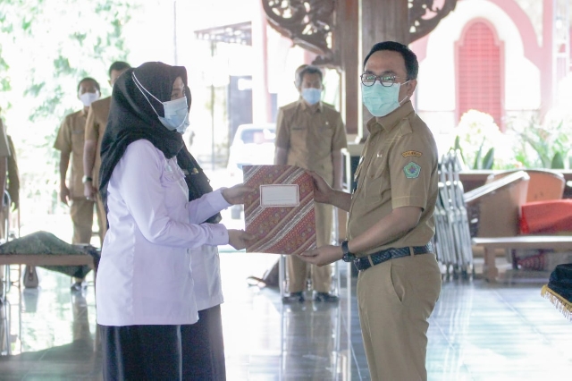 Kukuhkan Pegawai P3K, Bupati Pamekasan Harapkan Kinerja Maksimal
