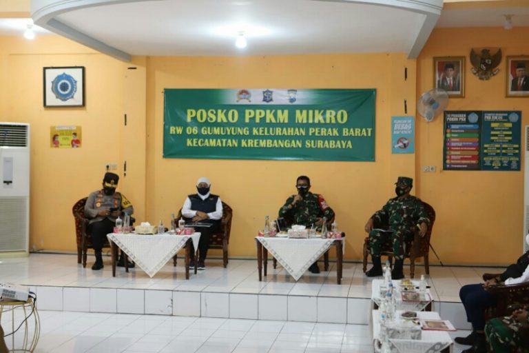 Forkopimda Jatim Kunjungi Posko PPKM Mikro Covid-19 di Perak Barat Kec. Krembangan
