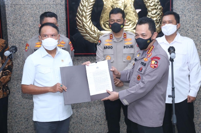 Kapolri Izinkan Kompetisi Sepak Bola Bergulir Kembali