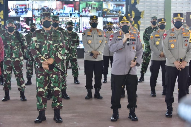 Kapolri Perintahkan Vaksinasi Dikeroyok Agar Pariwisata Pulih Kembali