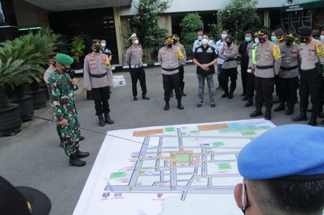 Personil Gabungan Stop Takbir Keliling