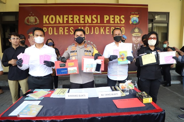 Polres Mojokerto Bekuk Pelaku Penipuan Arisan Lebaran