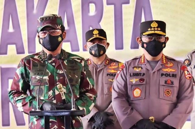Panglima dan Kapolri Beri Motivasi Anggota TNI-Polri di Papua