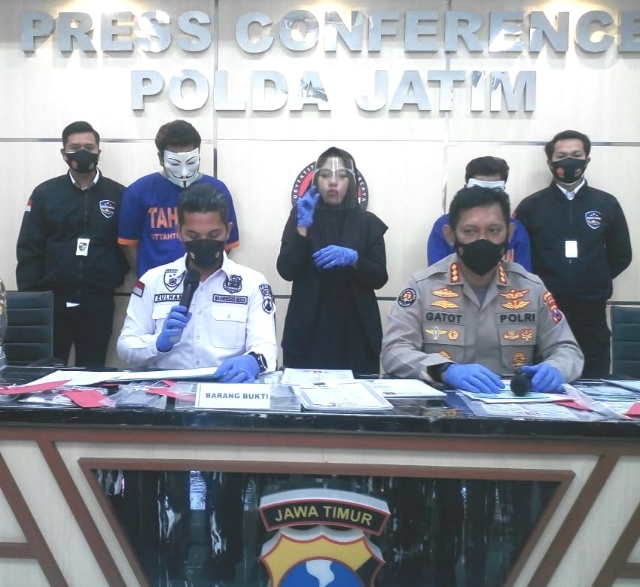 Tim Cyber Ditreskrimsus Polda Jatim Bekuk Pembuat Ijasah Palsu