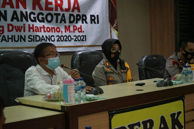 Anggota Komisi III DPR RI Drs. H. Bambang DH, Melakukan Kunjungan Kerja di Polres Pelabuhan Tanjung Perak
