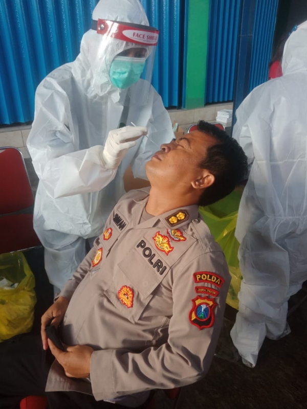 Semua Petugas Selesai Bertugas Wajib Dilakukan Swab