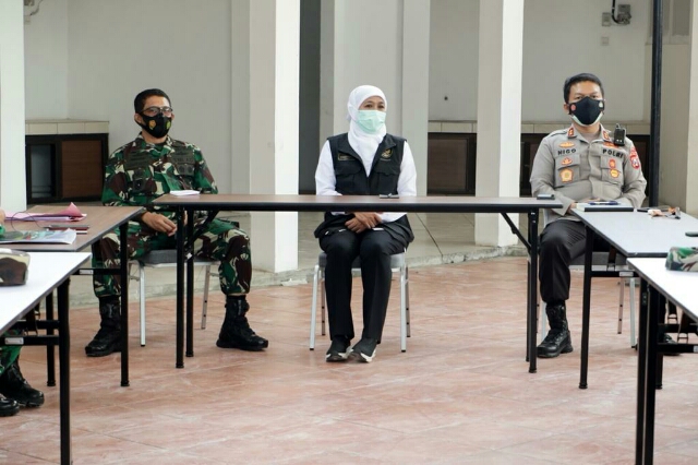 Forkopimda Jawa Timur dan Forkopimda Bangkalan Mengadakan Rapat Koordinasi Penanganan Covid-19