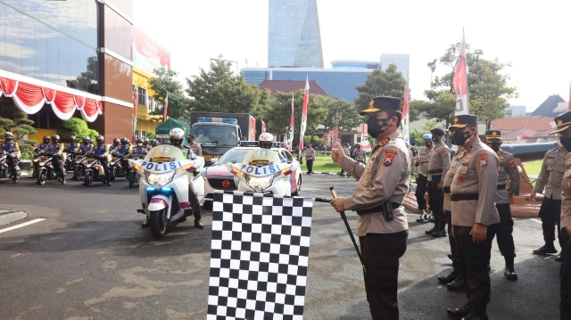 Polda Jatim Distribusikan Bantuan Jelang Hari Bhayangkara ke 75