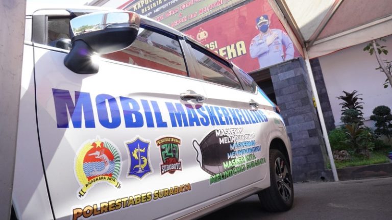 Luncurkan Mobil Masker Keliling yang Dilakukan Oleh Polrestabes Surabaya