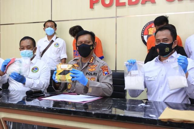 Ditresnarkoba Polda Jatim Bekuk Pengedar Narkoba Antar Provinsi