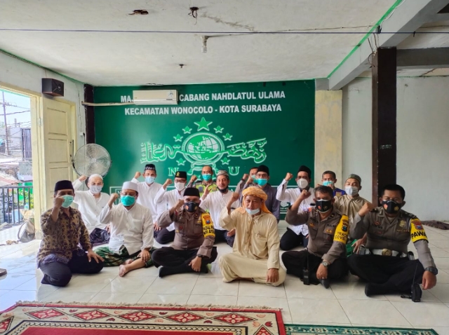 Kapolsek Wonocolo Bersilaturahmi di Pondok Pesantren An Najiyah Sidosermo