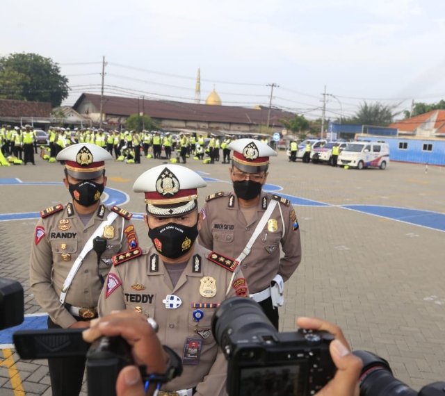 Tanggap Bencana, Satlantas Polrestabes Surabaya Siapkan Ratusan Personel 