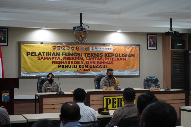 Polres Pelabuhan Tanjung Perak Melaksanakan Pelatihan Fungsi Teknis Kepolisian