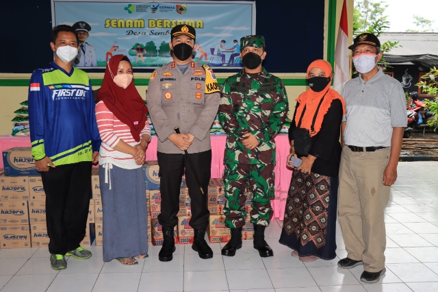 Bantuan Kepada Warga Masyarakat Kecamatan Semboro, Diserahkan Kapolres Jember