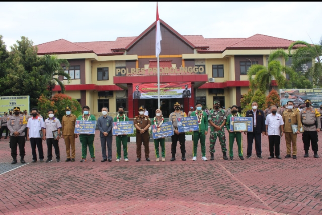 Atlet Kabupaten Probolinggo Berprestasi Mendapatkan Penghargaan dari Kapolres Probolinggo