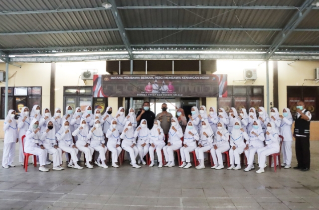 Menjabat Kapolres Sampang, AKBP Arman S.IK, M.Si, Siapkan 400 Relawan Vaksinator Covid-19