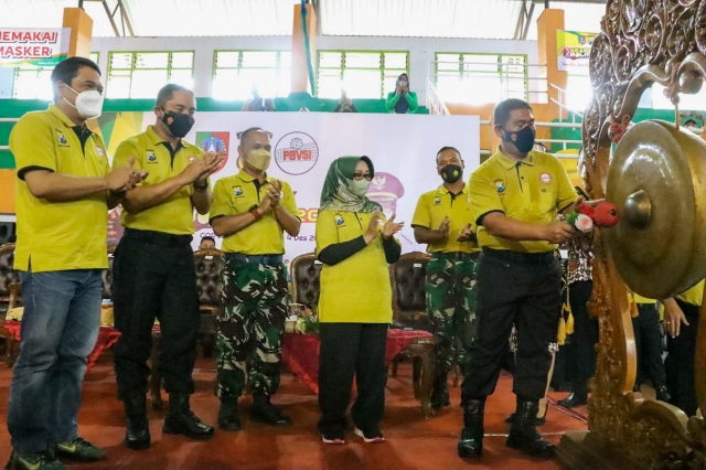 Wakapolda Jatim Buka Kejurprov Bola Voli Usia 17 Tahun