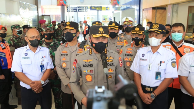 Irwasum Polri Cek Prokes serta Pengamanan di Tempat Ibadah dan Stasiun