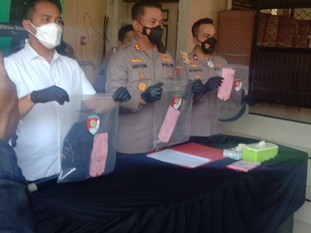 Suami Keluar dari Penjara, Istri Hamil, Tebas Lelaki yang Menghamili Istrinya