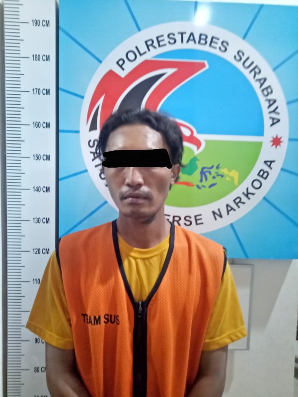 Nyambi Edarkan Sabu, Tukang Becak Ditangkap Polisi