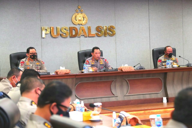 Kapolri: Jajaran Jangan Enggan Temui Warga dan Jaga Kepercayaan Publik