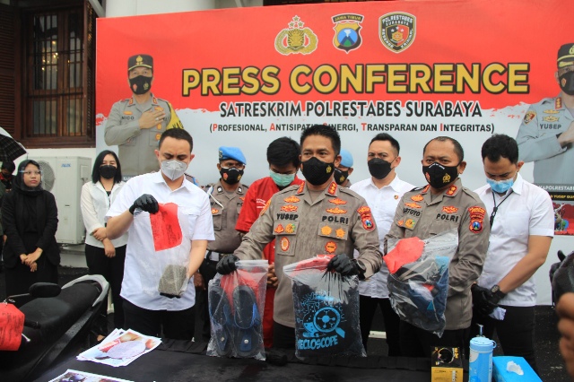 Polrestabes Surabaya Ungkap Pembunuhan Pemilik Toko Kelontong