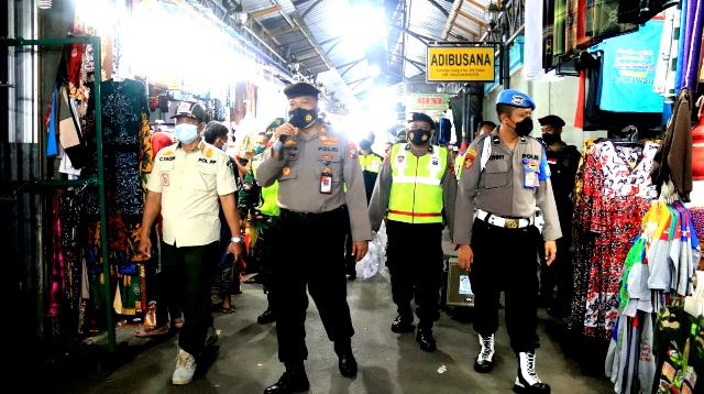 Antisipasi Omicron Tim Gabungan Pamor Keris Sasar Tempat Keramaian
