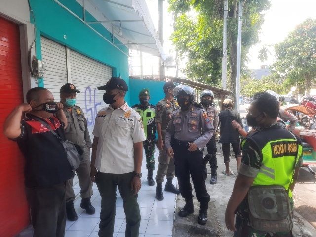 Tim Gabungan Pamor Keris Polres Blitar Kota Ajak Masyarakat Taati Prokes