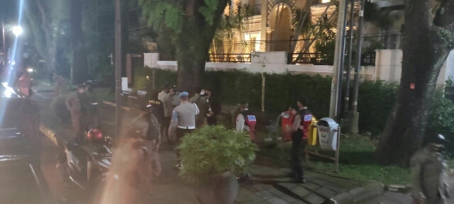 Polresta Malang Kota Pantau Fasum, dalam Memasifkan Patroli Malam Sat Samapta 