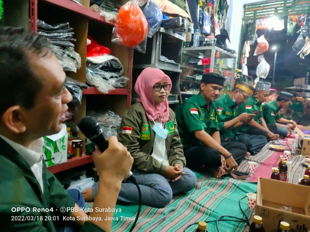 Gelar Tikar Partai Bulan Bintang Surabaya Diminati Warga
