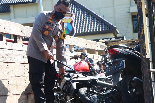 Polres Nganjuk Berhasil Mengamankan Puluhan Motor Balap Liar, Saat Merespon Cepat Pengaduan Masyarakat