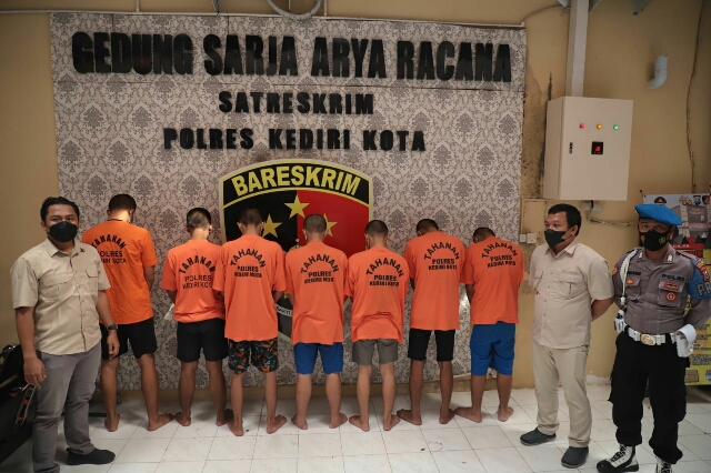 9 Pelaku Pengeroyokan Berhasil Diamankan Sat Reskrim Polres Kediri Kota 