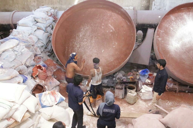 Olah TKP Gudang Repacking Pupuk Subsidi Menjadi Non Subsidi, Dilakukan Polda Jatim