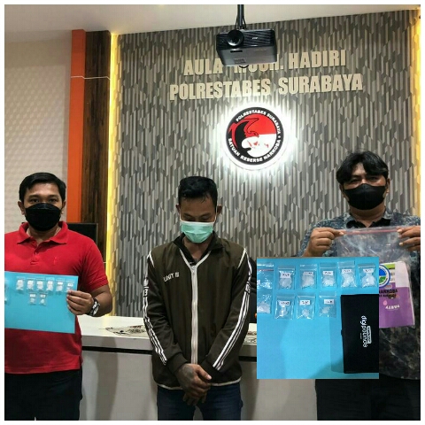 Pemuda Simo Gunung Kramat Nekat Jual Sabu Diringkus Anggota Satresnrkoba Polrestabes Surabaya