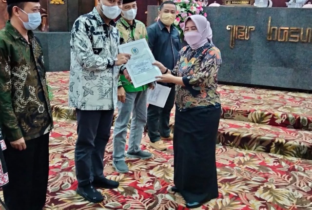 Serahkan Hasil Reses, DPRD Jatim Minta Segera Ditindaklanjuti oleh Pemprov
