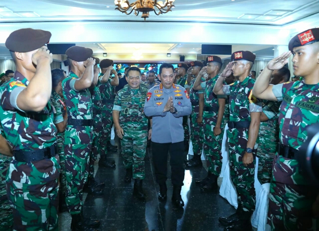 Kapolri Tekankan Sinergitas TNI-Polri Harga Mati Demi Wujudkan Indonesia Emas 2045, Dihadapan Dansat
