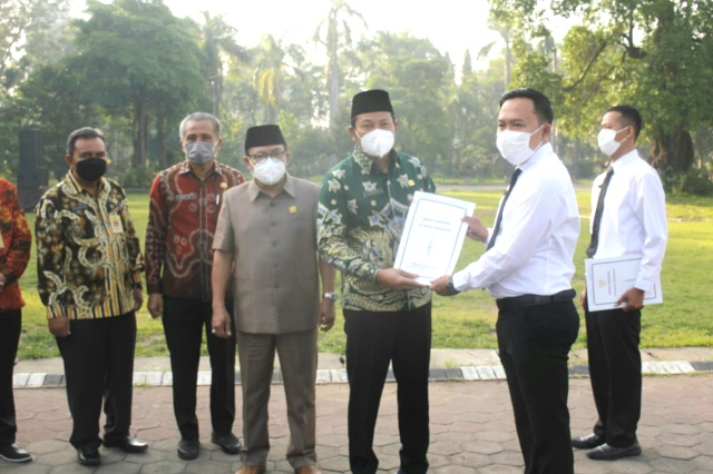 Ratusan Guru di SodoarjoTerima SK PPPK dari Wabup Subandi