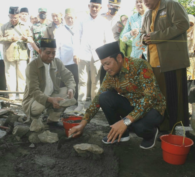 Sekolah MINU Jabon Mendapat Dana Hibah dari Pemkab dan Bantuan Wabup Sidoarjo