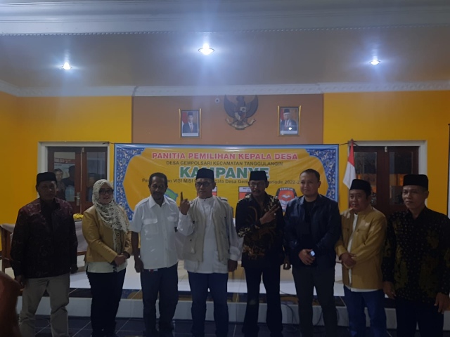 Antusias Masyarakat Pemaparan Visi dan Misi Calon Kades Gempolsari