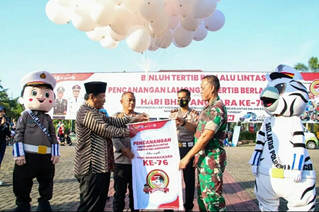 Polres Lamongan Gandeng Forkopimda, Mensosialisasikan Budaya Tertib Berlalulintas