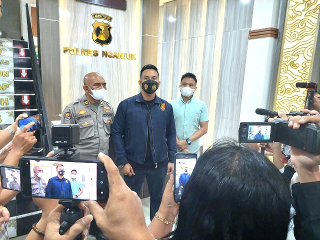 Pulang ke Rumah Pelaku Pembacokan Dibekuk Polisi